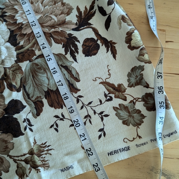 Vintage curtain skirt 8 - Picture 5 of 8